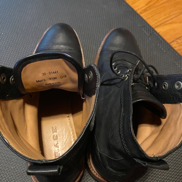 Trask Lowell Leather Boots - Picture 6 of 7